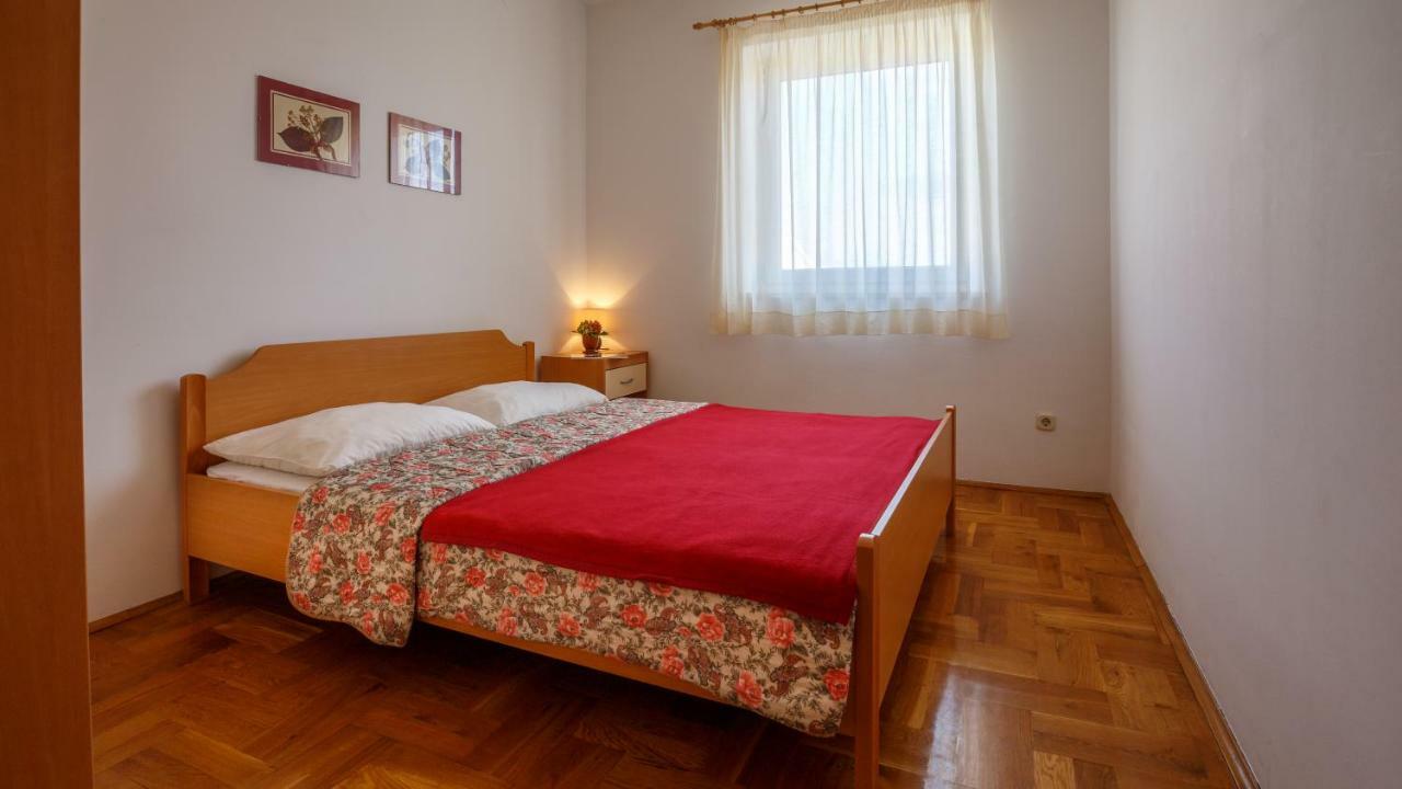 Apartment Josephine 2 Malinska Luaran gambar